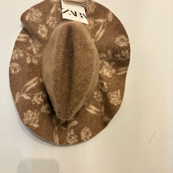 Floral Patterned Tan Hat - Picture 2 of 3